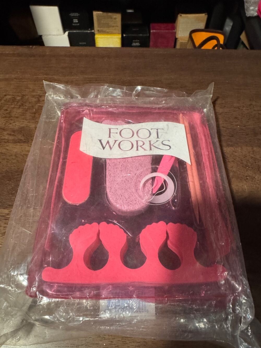 Avon footworks pedicure set SEALED Nos